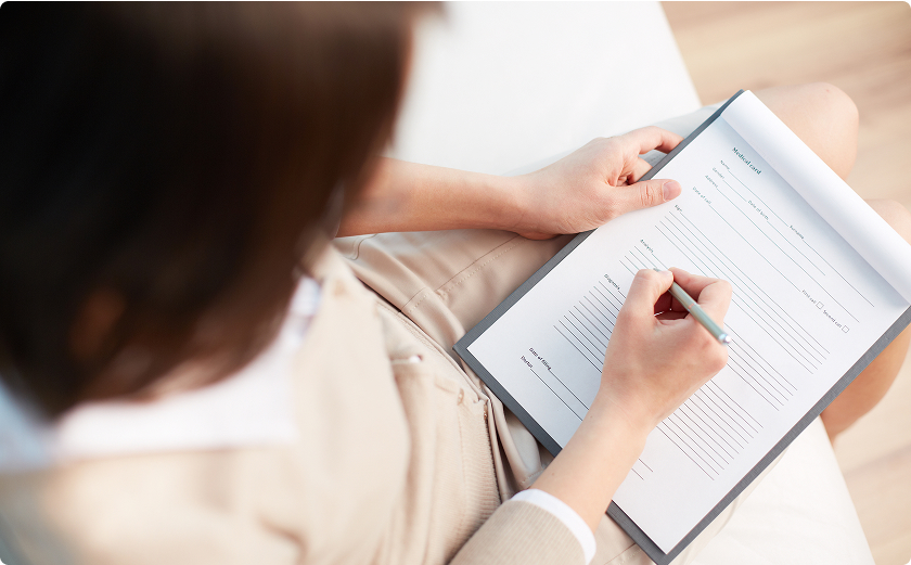 受付・問診票記入