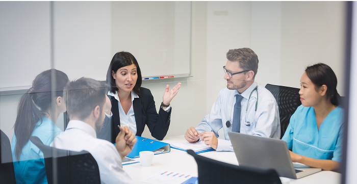 スタッフの短期留学プログラム